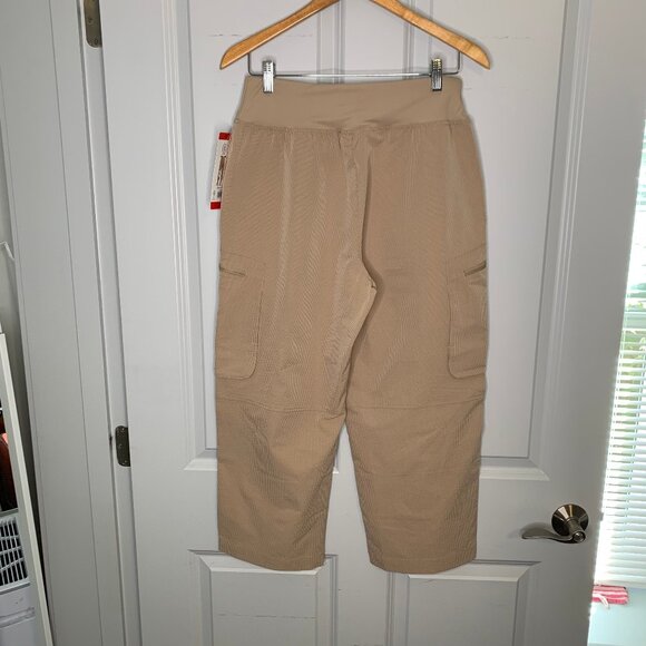 SAGE Collective Women's Wide Leg Cropped Cargo Pants–Tan (Size M, NWT) - Picture 5 of 10